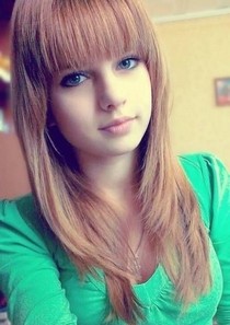 Busty girlfriend gives